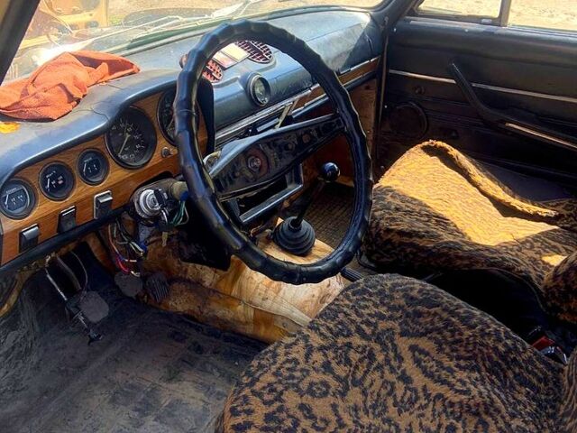 Бежевый ВАЗ 2103, объемом двигателя 1.3 л и пробегом 0 тыс. км за 310 $, фото 1 на Automoto.ua