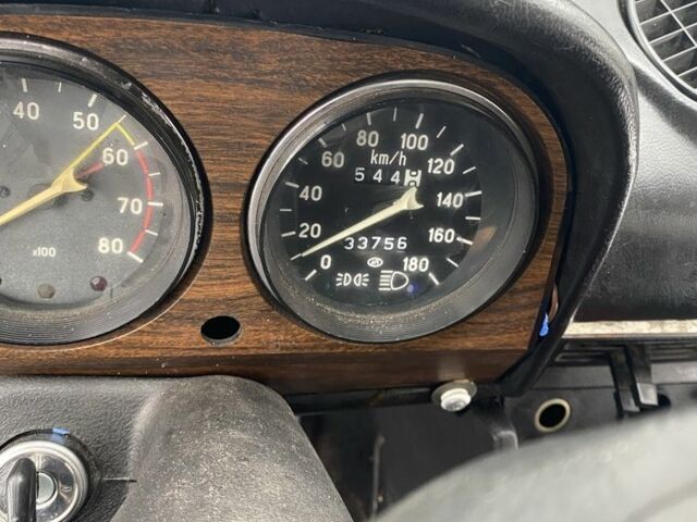 Бежевый ВАЗ 2103, объемом двигателя 1.6 л и пробегом 33 тыс. км за 233 $, фото 1 на Automoto.ua