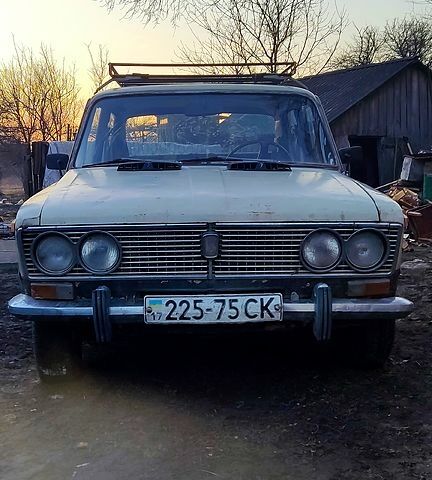 Бежевий ВАЗ 2103, об'ємом двигуна 1.6 л та пробігом 125 тис. км за 350 $, фото 1 на Automoto.ua