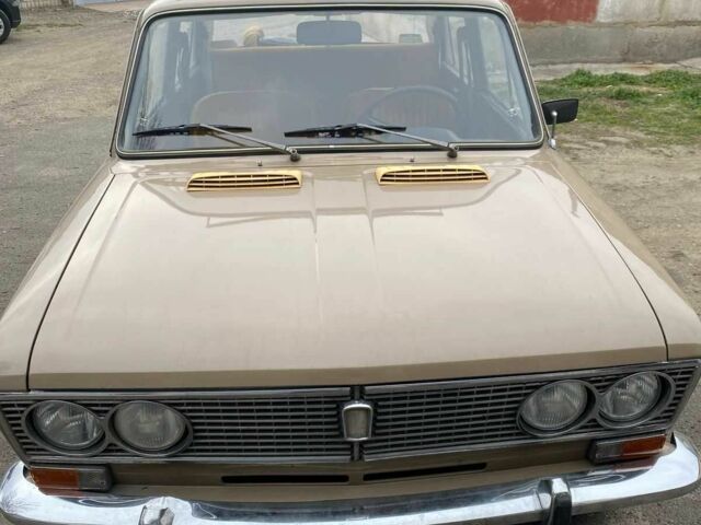 Бежевый ВАЗ 2103, объемом двигателя 1.3 л и пробегом 80 тыс. км за 2200 $, фото 1 на Automoto.ua