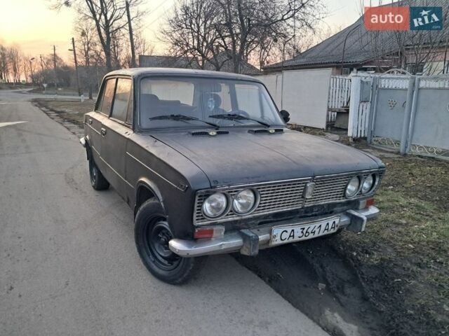 Черный ВАЗ 2103, объемом двигателя 1.6 л и пробегом 250 тыс. км за 359 $, фото 1 на Automoto.ua