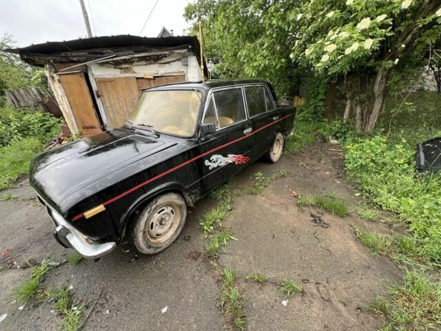 Черный ВАЗ 2103, объемом двигателя 0 л и пробегом 100 тыс. км за 261 $, фото 1 на Automoto.ua