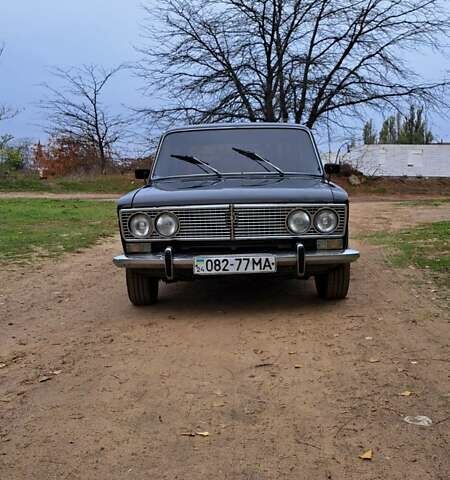 Коричневый ВАЗ 2103, объемом двигателя 1.5 л и пробегом 485 тыс. км за 1000 $, фото 1 на Automoto.ua