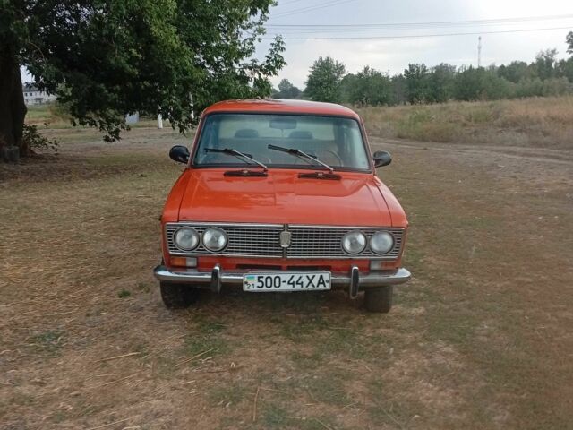 Красный ВАЗ 2103, объемом двигателя 1.5 л и пробегом 32 тыс. км за 494 $, фото 1 на Automoto.ua