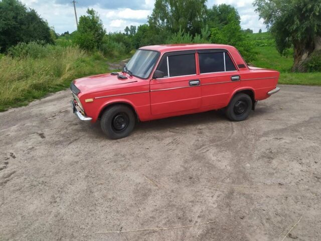 Красный ВАЗ 2103, объемом двигателя 1.3 л и пробегом 2 тыс. км за 800 $, фото 1 на Automoto.ua
