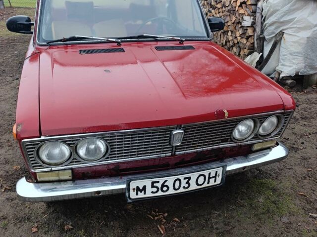 Красный ВАЗ 2103, объемом двигателя 1.1 л и пробегом 100 тыс. км за 600 $, фото 1 на Automoto.ua
