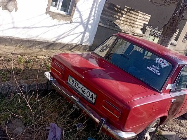 Красный ВАЗ 2103, объемом двигателя 1.5 л и пробегом 0 тыс. км за 700 $, фото 1 на Automoto.ua