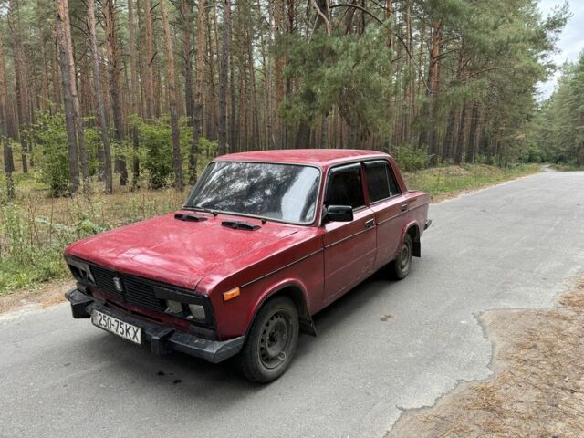 Красный ВАЗ 2103, объемом двигателя 1.5 л и пробегом 77 тыс. км за 500 $, фото 1 на Automoto.ua