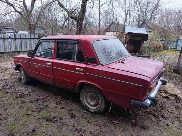 Червоний ВАЗ 2103, об'ємом двигуна 0 л та пробігом 100 тис. км за 500 $, фото 1 на Automoto.ua