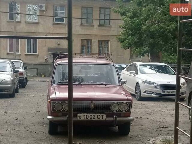 Красный ВАЗ 2103, объемом двигателя 0 л и пробегом 100 тыс. км за 550 $, фото 1 на Automoto.ua