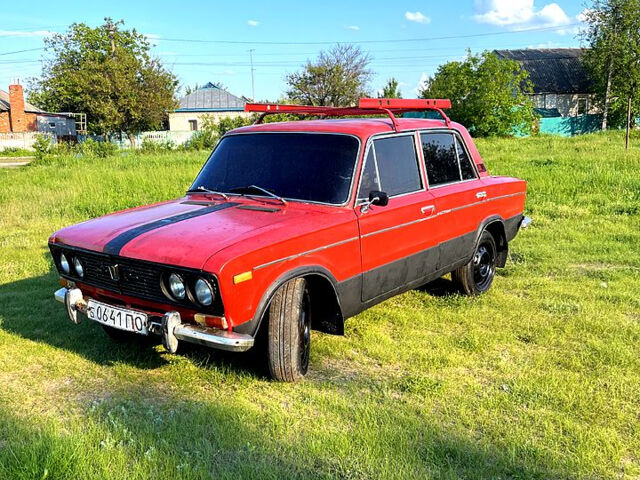 Красный ВАЗ 2103, объемом двигателя 1.5 л и пробегом 66 тыс. км за 380 $, фото 1 на Automoto.ua