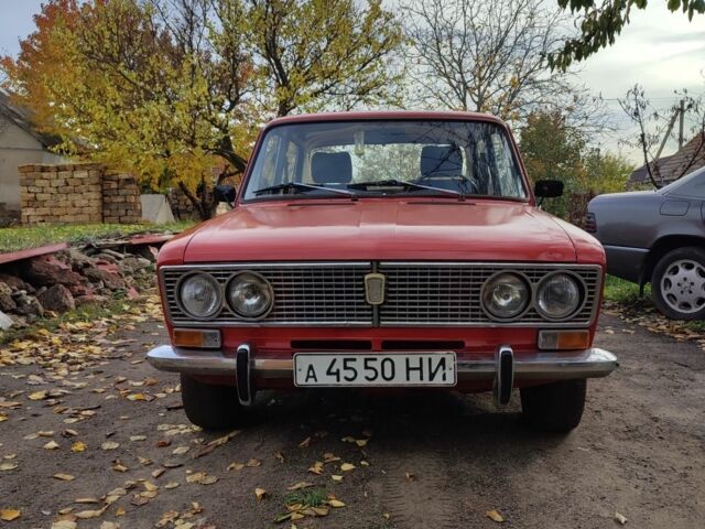 ВАЗ 2103 1976 в Николаеве на Automoto.ua Красный ВАЗ 2103, объемом двигателя 1 л и пробегом 29 тыс. км за 1000 $, фото 1 на Automoto.ua