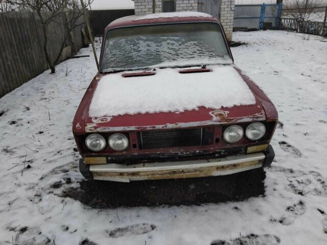 Красный ВАЗ 2103, объемом двигателя 0 л и пробегом 290 тыс. км за 350 $, фото 1 на Automoto.ua
