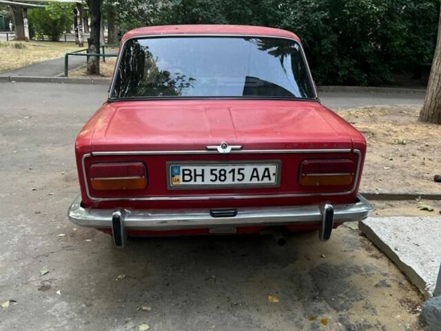Красный ВАЗ 2103, объемом двигателя 1.5 л и пробегом 150 тыс. км за 450 $, фото 1 на Automoto.ua