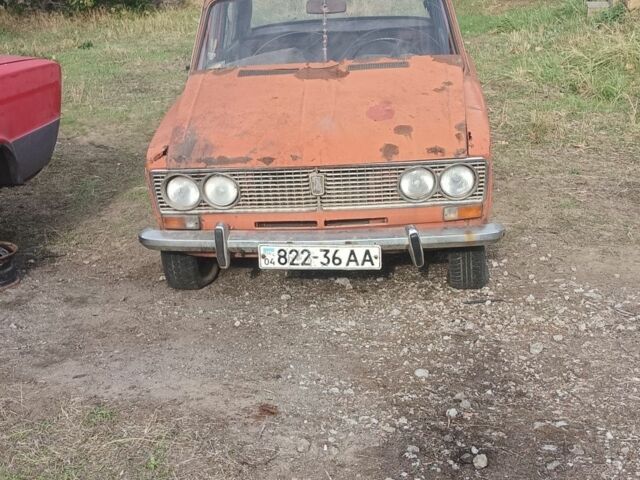 Красный ВАЗ 2103, объемом двигателя 1.5 л и пробегом 200 тыс. км за 115 $, фото 1 на Automoto.ua