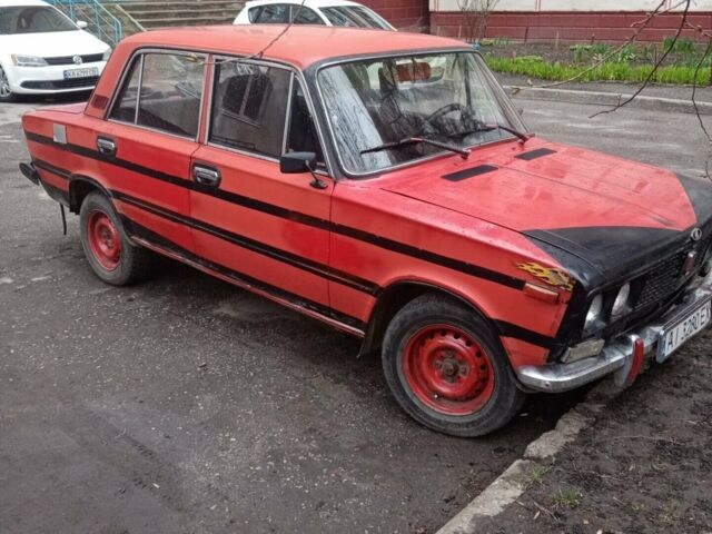 Червоний ВАЗ 2103, об'ємом двигуна 1.3 л та пробігом 312 тис. км за 750 $, фото 1 на Automoto.ua