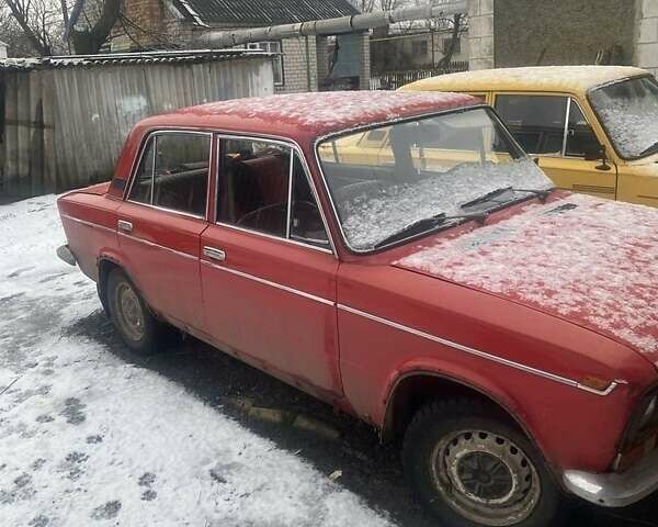 Красный ВАЗ 2103, объемом двигателя 1.5 л и пробегом 60 тыс. км за 827 $, фото 1 на Automoto.ua