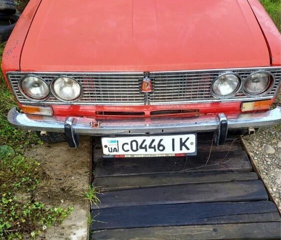 Красный ВАЗ 2103, объемом двигателя 0 л и пробегом 200 тыс. км за 716 $, фото 1 на Automoto.ua