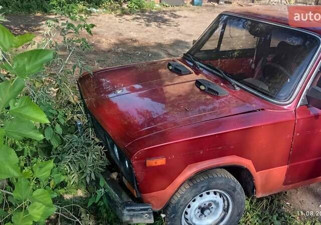 Червоний ВАЗ 2103, об'ємом двигуна 1.29 л та пробігом 100 тис. км за 604 $, фото 1 на Automoto.ua