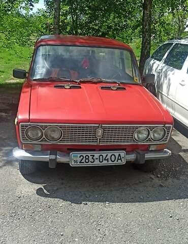 Красный ВАЗ 2103, объемом двигателя 1.5 л и пробегом 142 тыс. км за 650 $, фото 1 на Automoto.ua