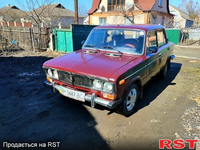 Красный ВАЗ 2103, объемом двигателя 1.3 л и пробегом 300 тыс. км за 430 $, фото 1 на Automoto.ua