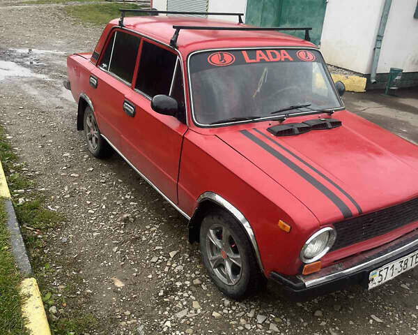 Красный ВАЗ 2103, объемом двигателя 0 л и пробегом 120 тыс. км за 530 $, фото 1 на Automoto.ua