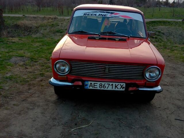 Красный ВАЗ 2103, объемом двигателя 13 л и пробегом 0 тыс. км за 840 $, фото 1 на Automoto.ua