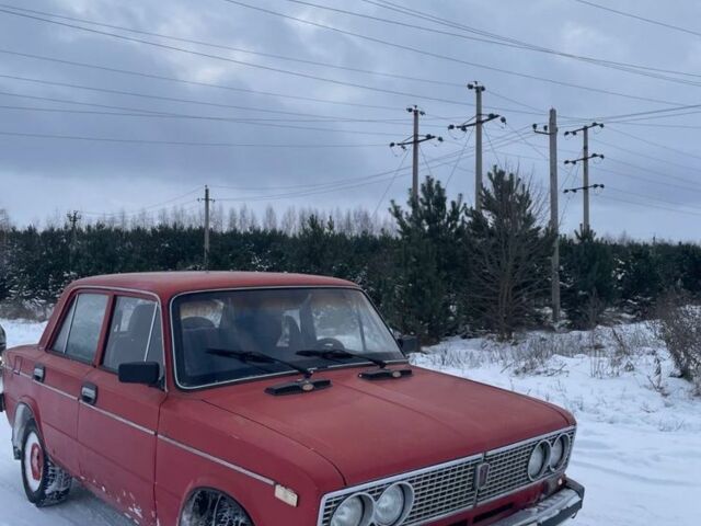 Красный ВАЗ 2103, объемом двигателя 1.5 л и пробегом 3 тыс. км за 578 $, фото 1 на Automoto.ua