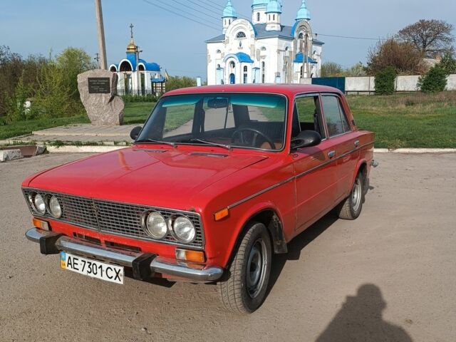 Красный ВАЗ 2103, объемом двигателя 0.15 л и пробегом 197 тыс. км за 576 $, фото 1 на Automoto.ua