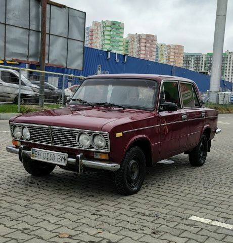 Червоний ВАЗ 2103, об'ємом двигуна 1.5 л та пробігом 75 тис. км за 700 $, фото 1 на Automoto.ua