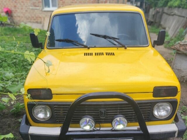 Желтый ВАЗ 2103, объемом двигателя 0 л и пробегом 2 тыс. км за 1745 $, фото 1 на Automoto.ua