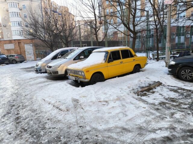 Жовтий ВАЗ 2103, об'ємом двигуна 0 л та пробігом 100 тис. км за 931 $, фото 1 на Automoto.ua