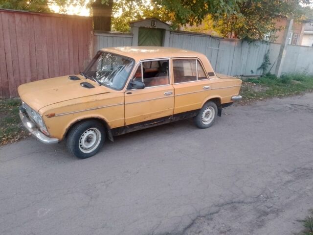 Жовтий ВАЗ 2103, об'ємом двигуна 1.3 л та пробігом 86 тис. км за 359 $, фото 1 на Automoto.ua