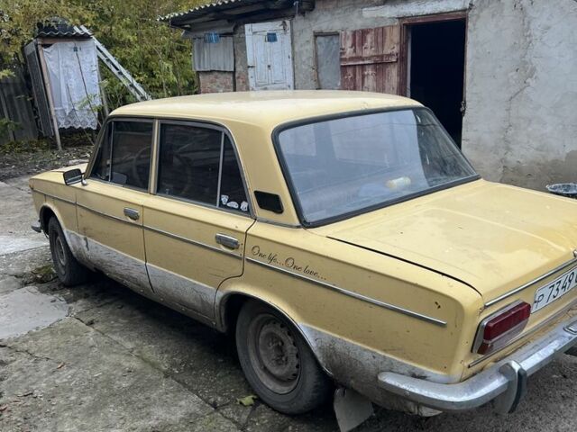 Жовтий ВАЗ 2103, об'ємом двигуна 1.5 л та пробігом 1 тис. км за 358 $, фото 1 на Automoto.ua