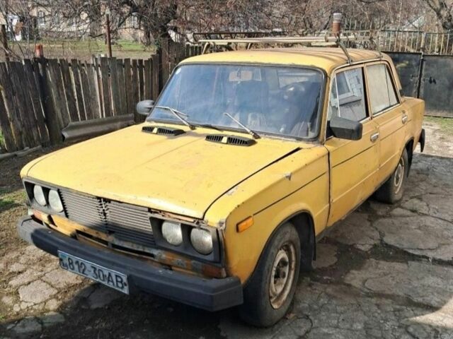 Желтый ВАЗ 2103, объемом двигателя 1.5 л и пробегом 300 тыс. км за 200 $, фото 1 на Automoto.ua