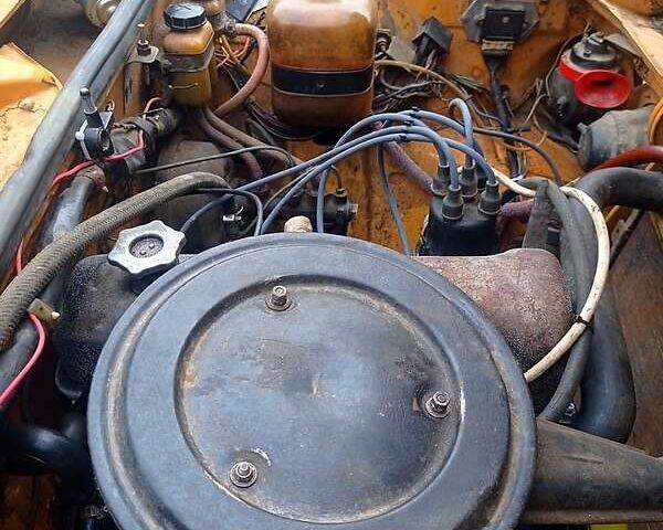 Желтый ВАЗ 2103, объемом двигателя 1.5 л и пробегом 324 тыс. км за 500 $, фото 1 на Automoto.ua