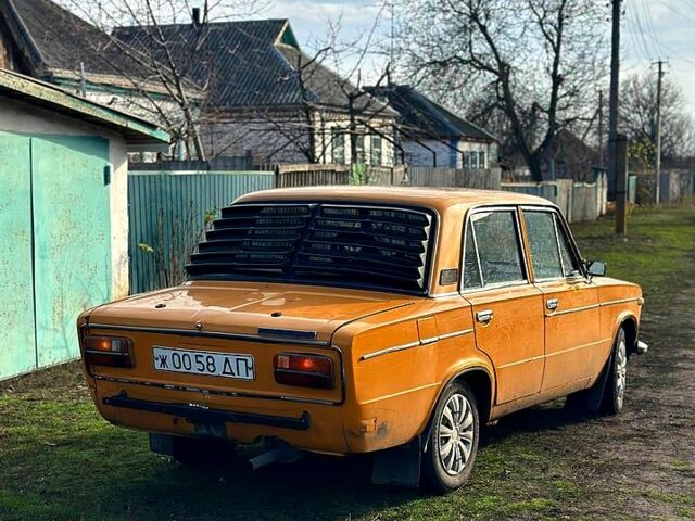 Желтый ВАЗ 2103, объемом двигателя 1.5 л и пробегом 100 тыс. км за 490 $, фото 1 на Automoto.ua
