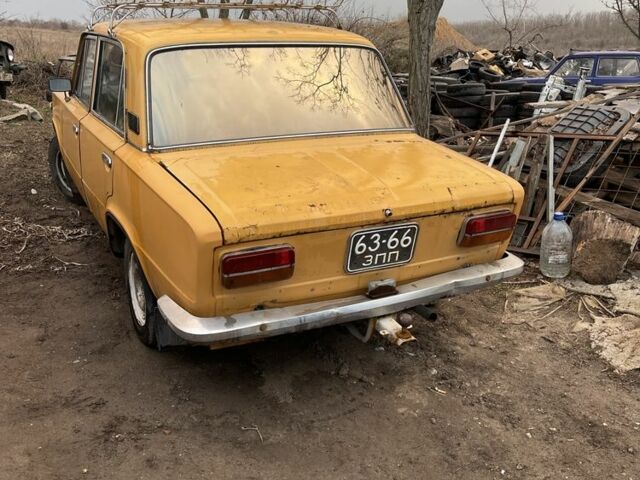 Жовтий ВАЗ 2103, об'ємом двигуна 0 л та пробігом 466 тис. км за 316 $, фото 1 на Automoto.ua