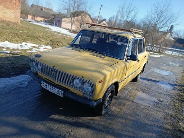 Желтый ВАЗ 2103, объемом двигателя 1.5 л и пробегом 200 тыс. км за 411 $, фото 1 на Automoto.ua