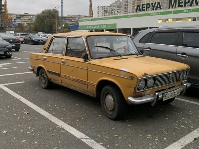 Желтый ВАЗ 2103, объемом двигателя 0 л и пробегом 150 тыс. км за 550 $, фото 1 на Automoto.ua
