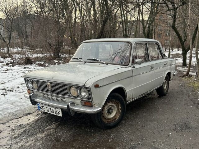 Серый ВАЗ 2103, объемом двигателя 1.5 л и пробегом 46 тыс. км за 850 $, фото 1 на Automoto.ua
