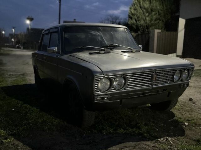 Сірий ВАЗ 2103, об'ємом двигуна 1.6 л та пробігом 100 тис. км за 1000 $, фото 1 на Automoto.ua