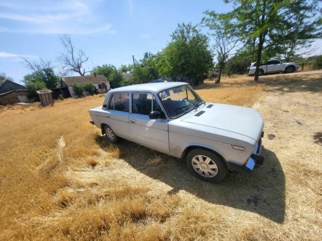 Сірий ВАЗ 2103, об'ємом двигуна 1.3 л та пробігом 150 тис. км за 1150 $, фото 1 на Automoto.ua
