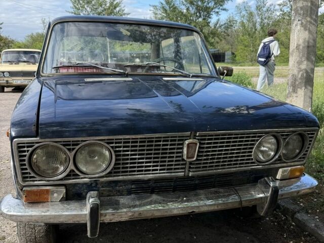 Синий ВАЗ 2103, объемом двигателя 1.5 л и пробегом 333 тыс. км за 550 $, фото 1 на Automoto.ua