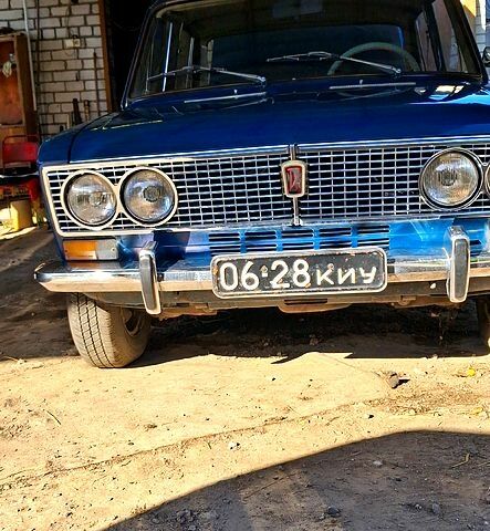 Синий ВАЗ 2103, объемом двигателя 1.5 л и пробегом 170 тыс. км за 3500 $, фото 1 на Automoto.ua