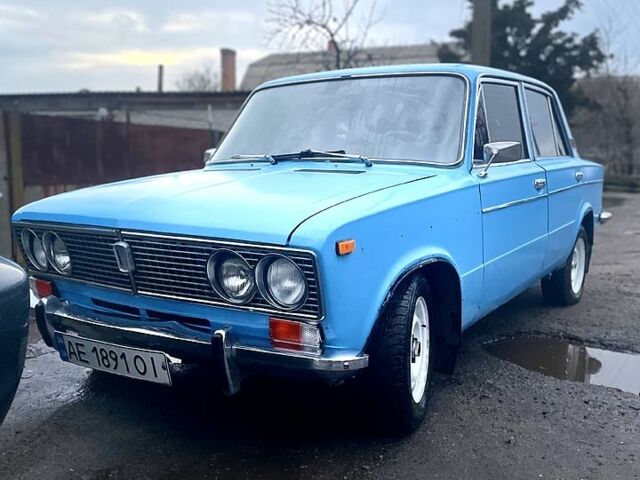 Синий ВАЗ 2103, объемом двигателя 1.5 л и пробегом 111 тыс. км за 700 $, фото 1 на Automoto.ua