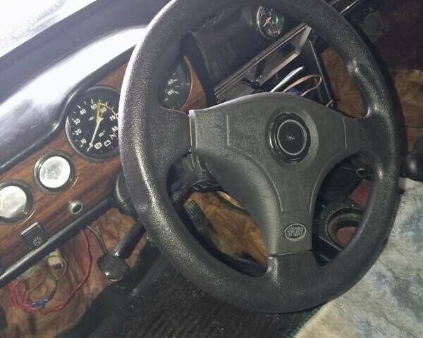 Синий ВАЗ 2103, объемом двигателя 1.3 л и пробегом 224 тыс. км за 600 $, фото 1 на Automoto.ua