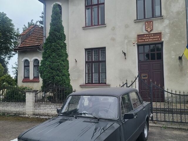 Синий ВАЗ 2103, объемом двигателя 1.5 л и пробегом 20 тыс. км за 644 $, фото 1 на Automoto.ua