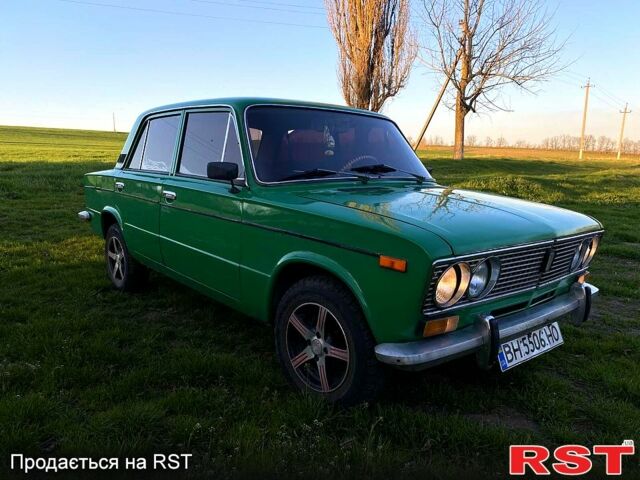 Зеленый ВАЗ 2103, объемом двигателя 1.5 л и пробегом 100 тыс. км за 1150 $, фото 1 на Automoto.ua