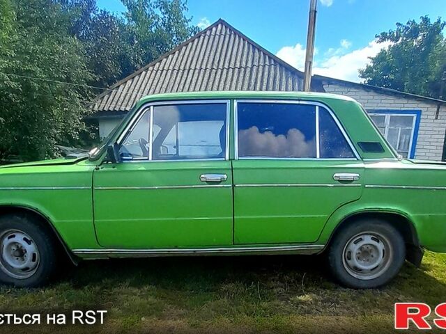 Зеленый ВАЗ 2103, объемом двигателя 1.5 л и пробегом 313 тыс. км за 550 $, фото 1 на Automoto.ua